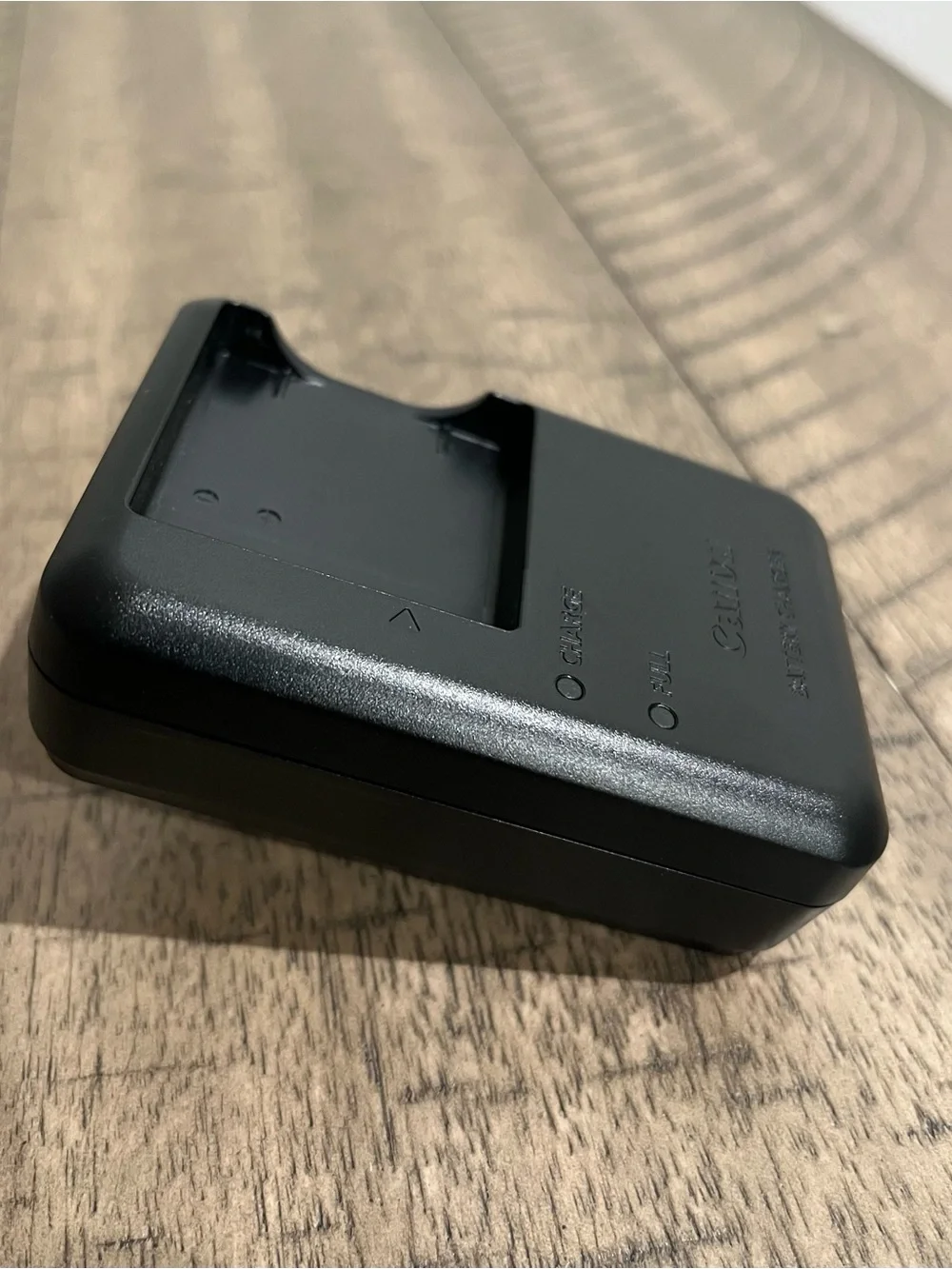 Genuine CB-2LA Battery Charger for CANON A3300 A3200 A3150 A3100 A3000 A2200 IS